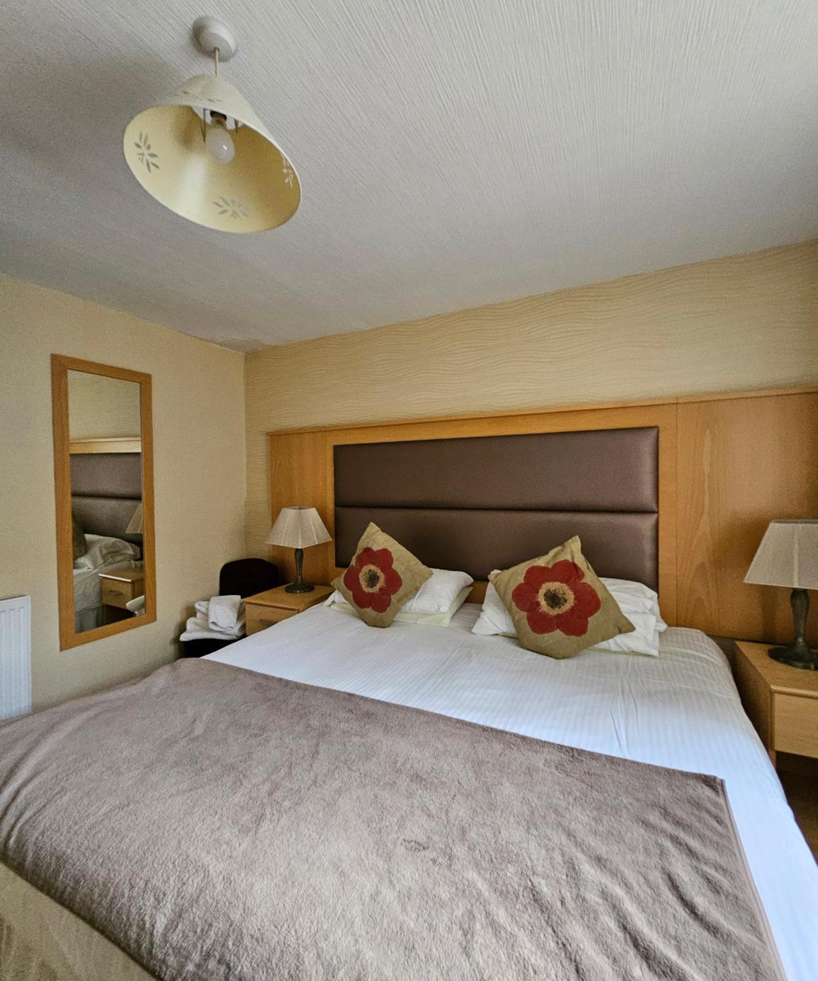 Station Hotel פורטסוי מראה חיצוני תמונה