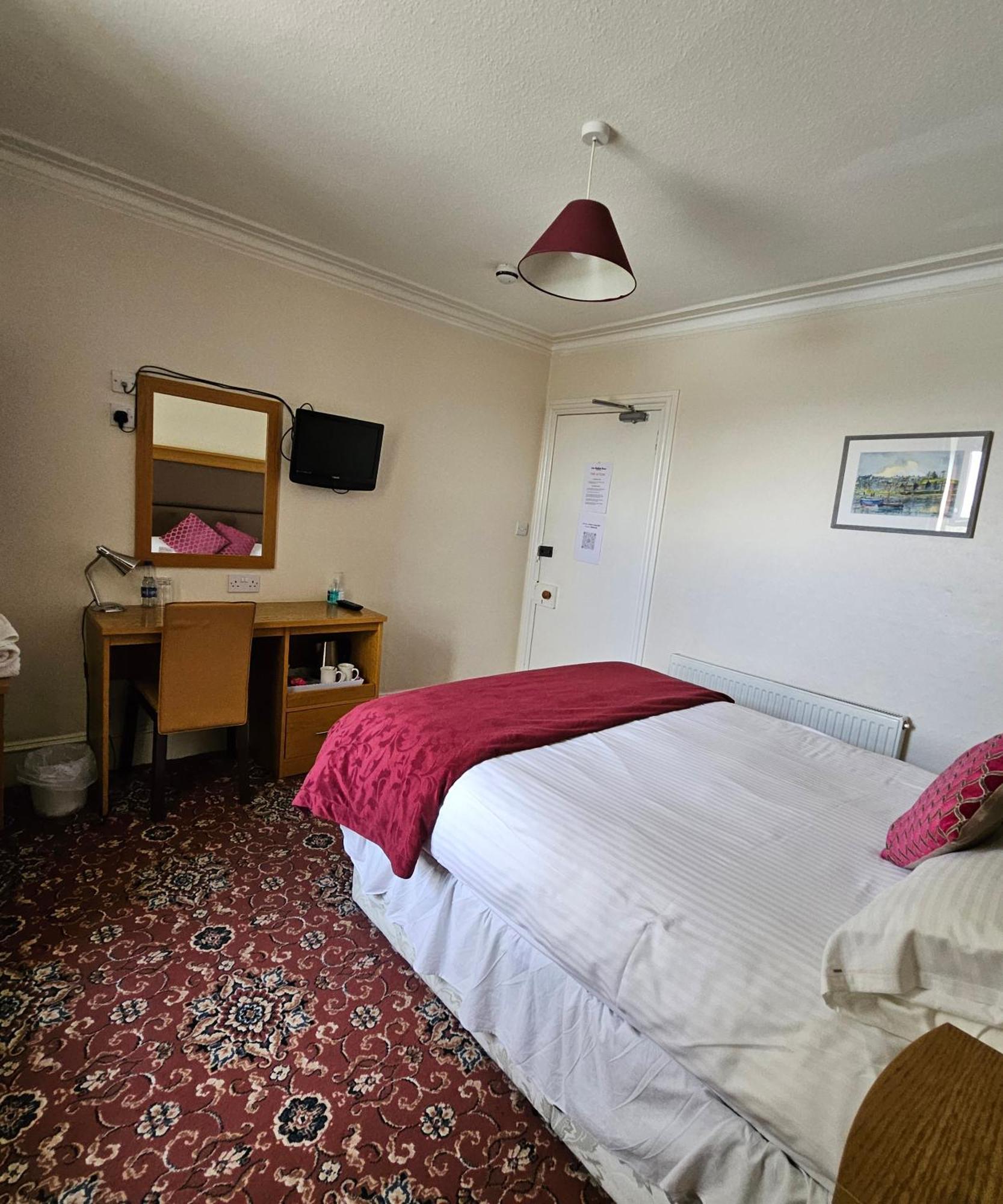 Station Hotel פורטסוי מראה חיצוני תמונה