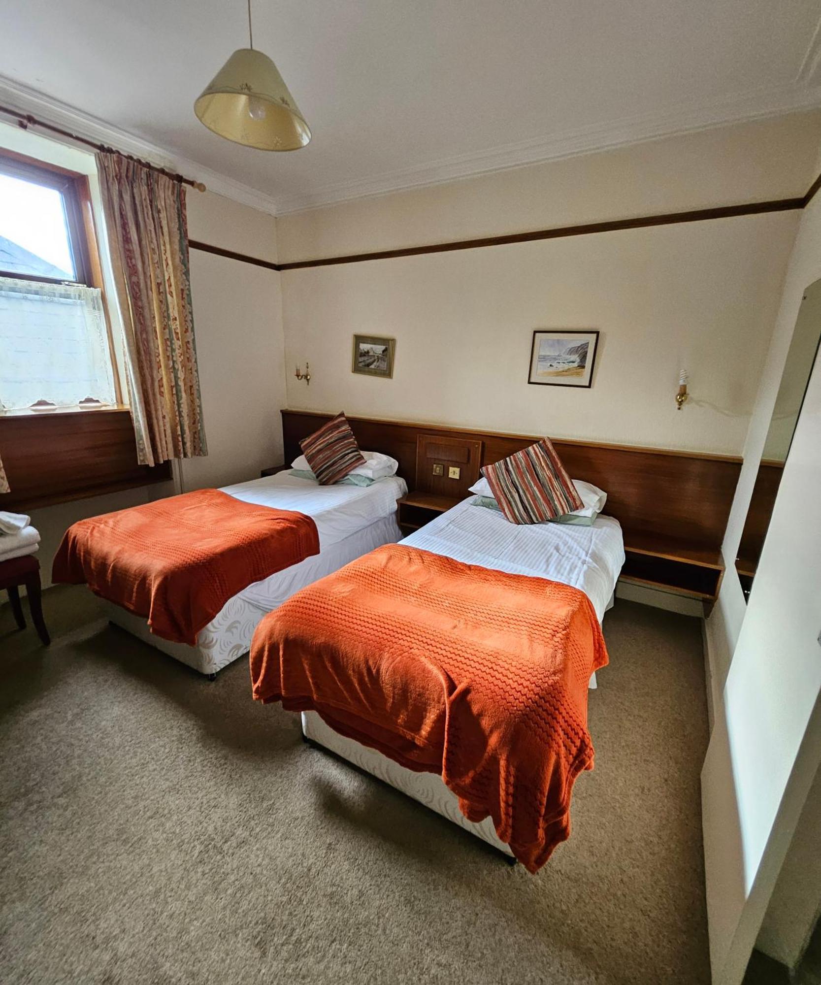 Station Hotel פורטסוי מראה חיצוני תמונה